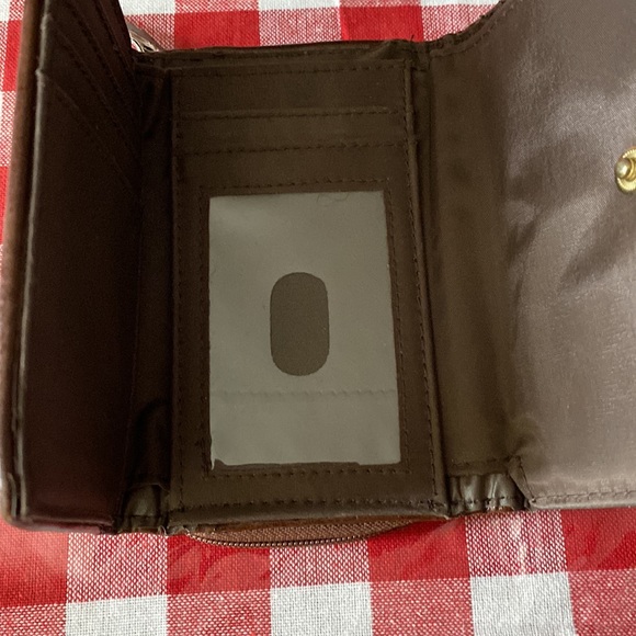 RGA Accessories trifold wallet - Picture 6 of 12